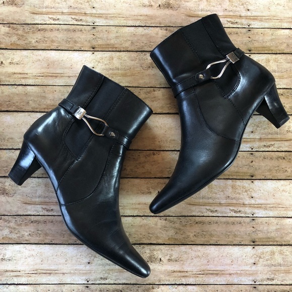 Anne Klein Shoes - Anne Klein iflex MacoasttJ Bootie